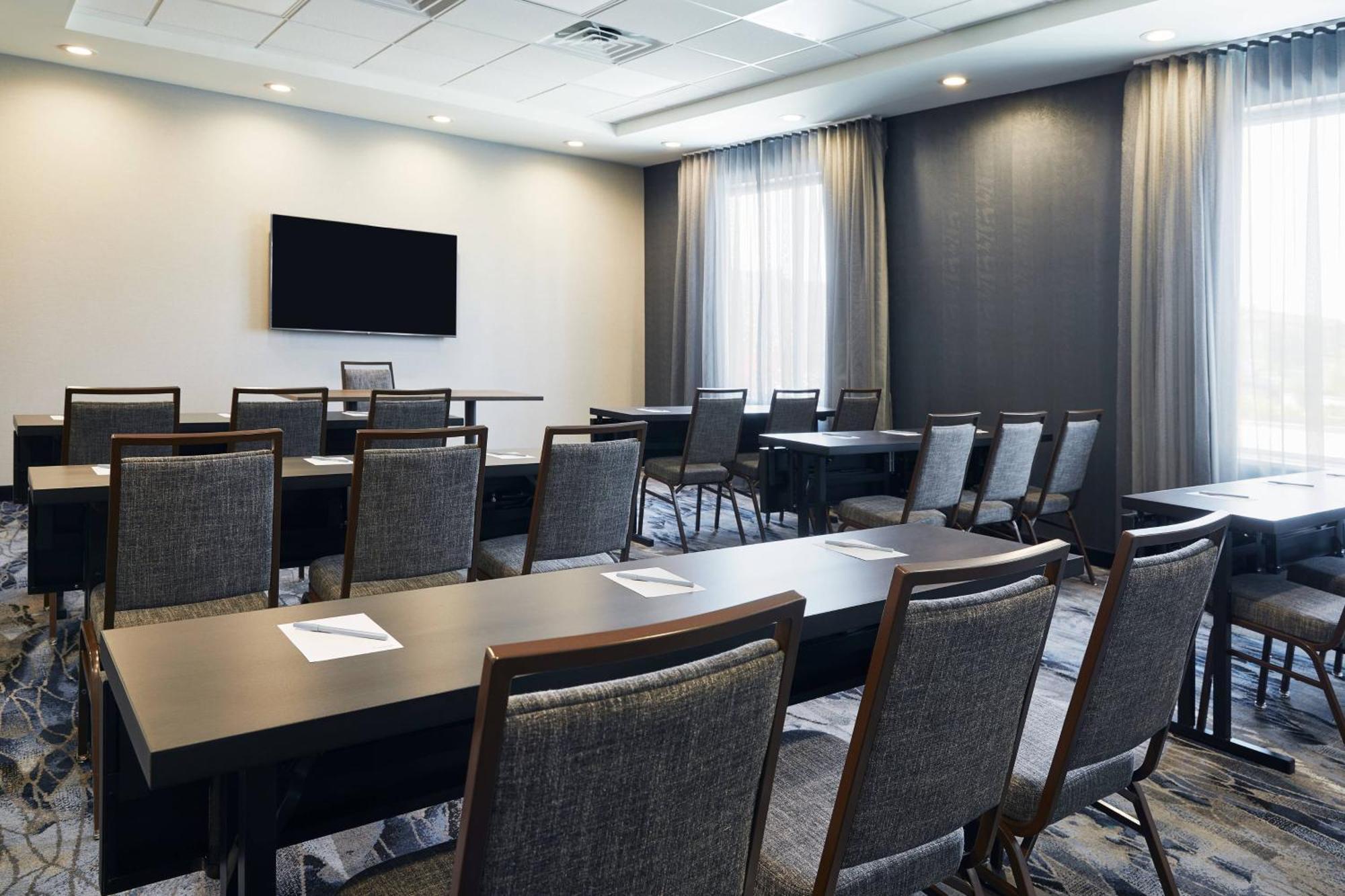 Fairfield Inn & Suites By Marriott Kansas City Belton Luaran gambar